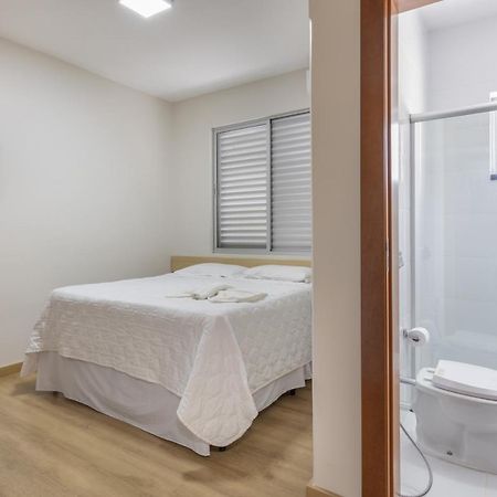 Hotel Lisbor Francisco Beltrao Bagian luar foto